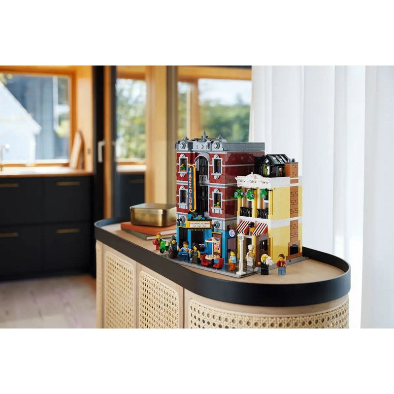 LEGO 10312 Jazz Club Building Kit, 2899 Pieces, 8 Minifigures, Age 18+ - Sold Out Games
